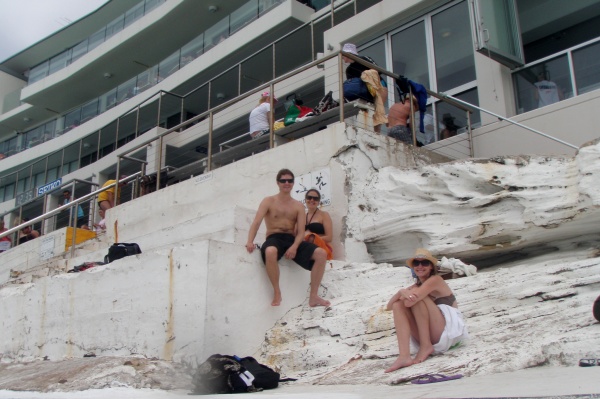 rachandmikeswimmingaticebergsinbondi